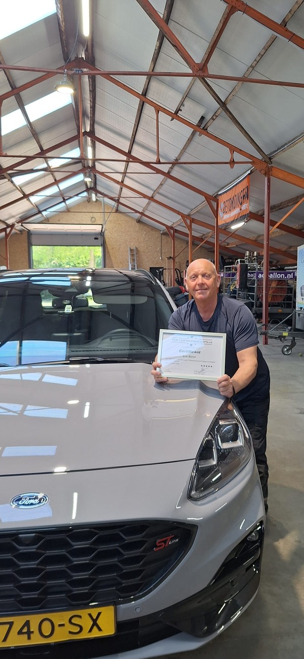 Eric Borst eigenaar van Borst Car Care